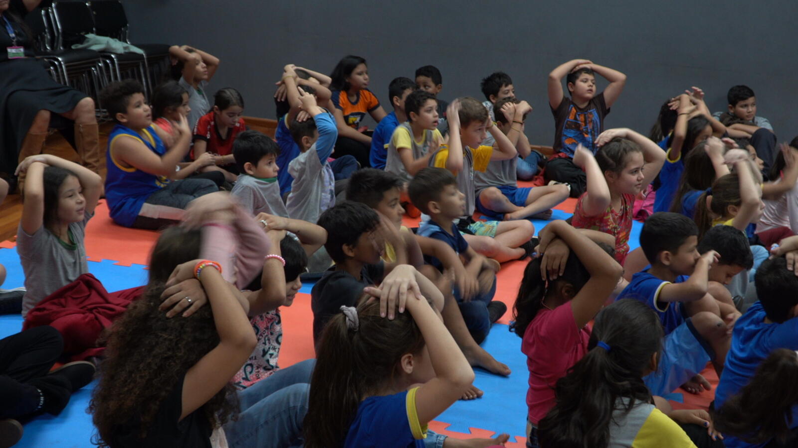 Ações foram realizadas no auditório do CEU das Artes e no Ondy Hélio Niederauer envolvendo alunos de escolas públicas municipais