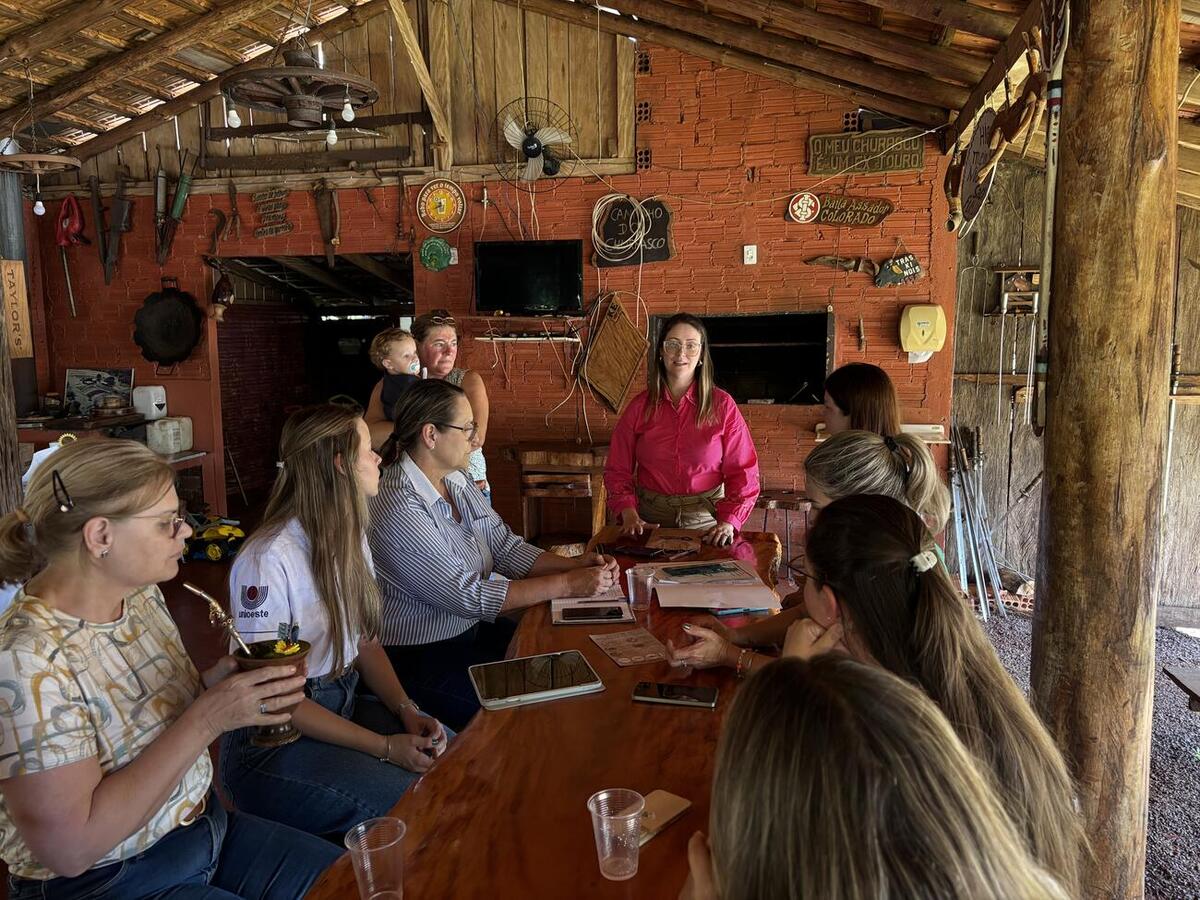 Iniciativa da Unioeste campus de Toledo, o projeto “Empoderando Mulheres do Campo” busca fortalecer o empreendedorismo rural feminino