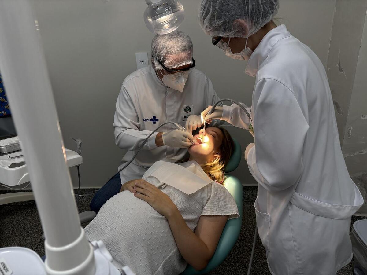 Viabilizados pela Secretaria de Estado da Saúde, equipamentos incluem cadeira odontológica, ultrassom, instrumentais clínicos entre outros