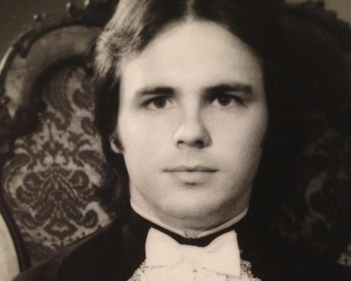 Raul de Paula Xavier na formação da faculdade de Medicina, em 1975