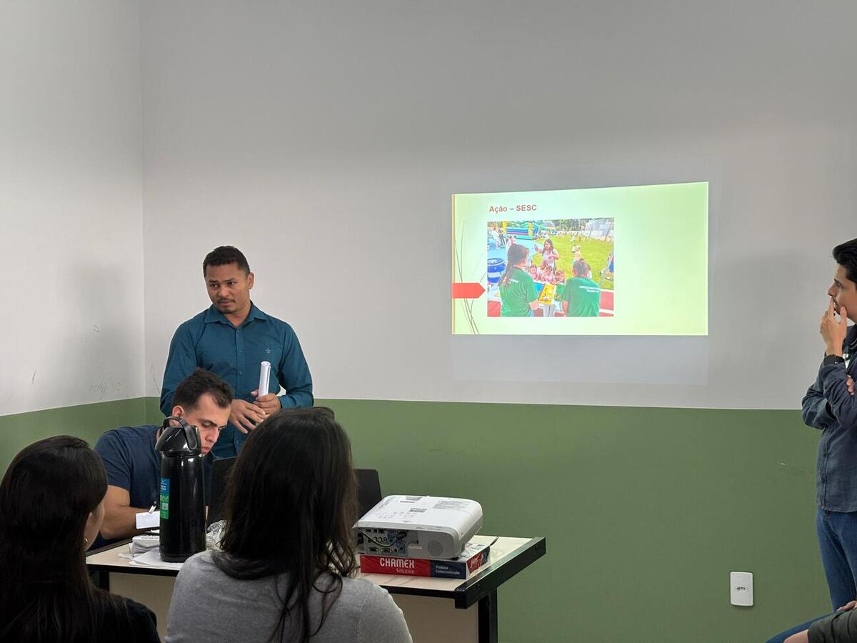 Reunião no Centro Municipal de Controle e Endemias, nesta terça (9), expôs quadro epidemiológico preocupante em relação a doenças transmitidas pelo Aedes aegypti