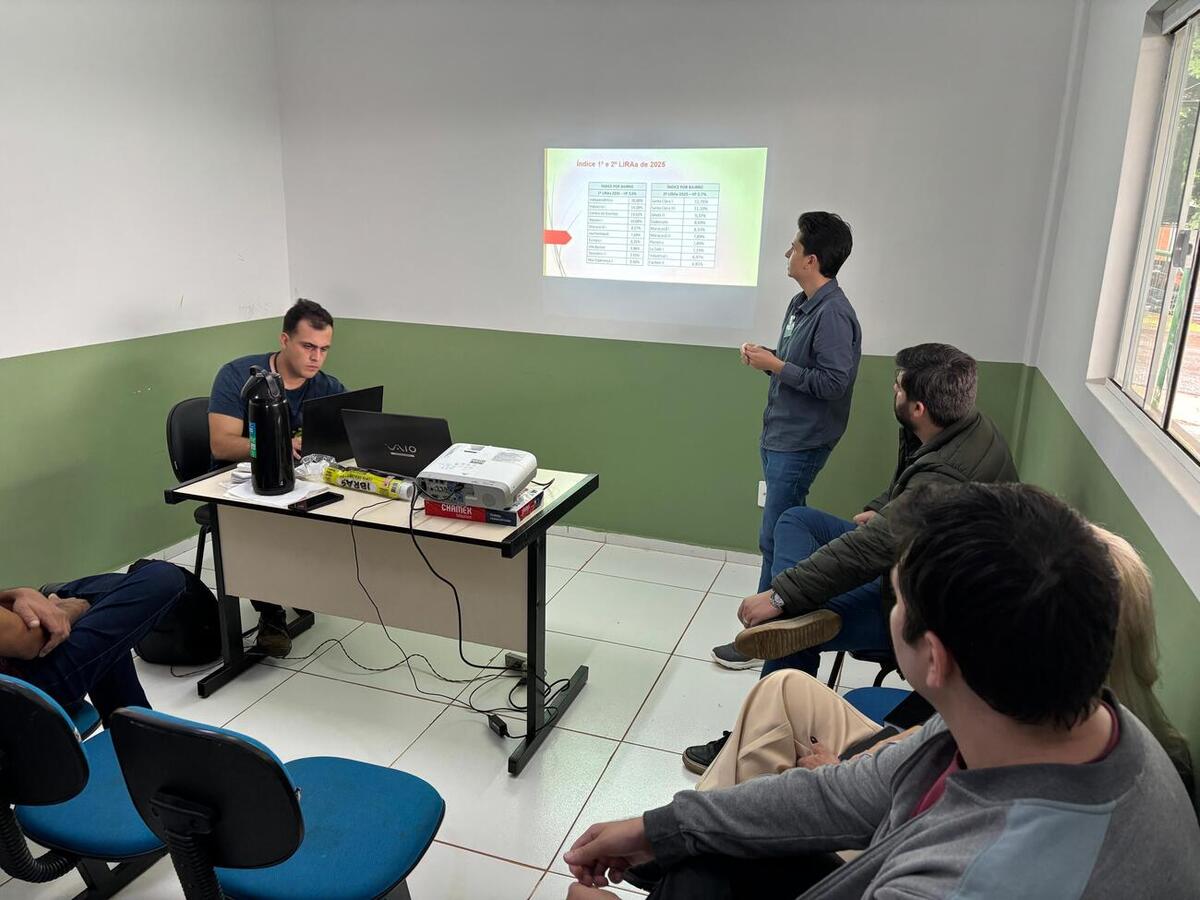 Reunião no Centro Municipal de Controle e Endemias, nesta terça (9), expôs quadro epidemiológico preocupante em relação a doenças transmitidas pelo Aedes aegypti