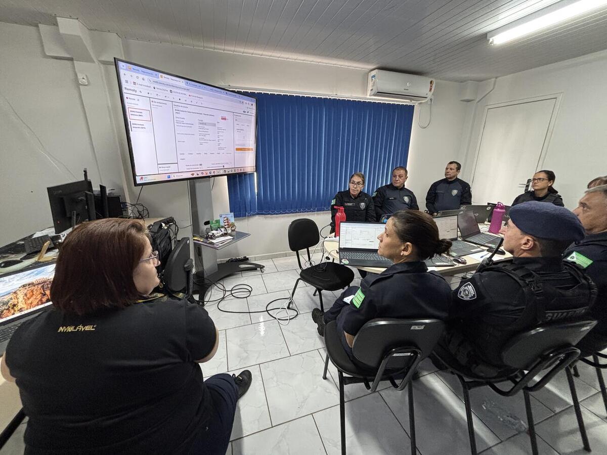Desde o começo da semana, integrantes da corporação estão sendo capacitados para atuar no novo sistema de alarmes de forma a usar este recurso com eficiência