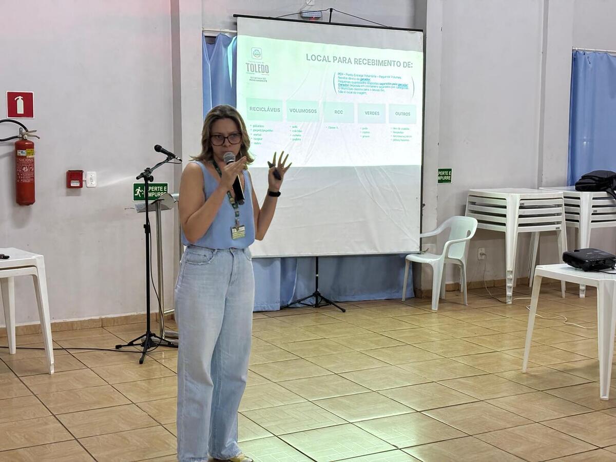 Foi apresentado em Audiência Pública o projeto de um Ponto de Entrega Voluntária (PEV) na Avenida Ministro Cirne Lima