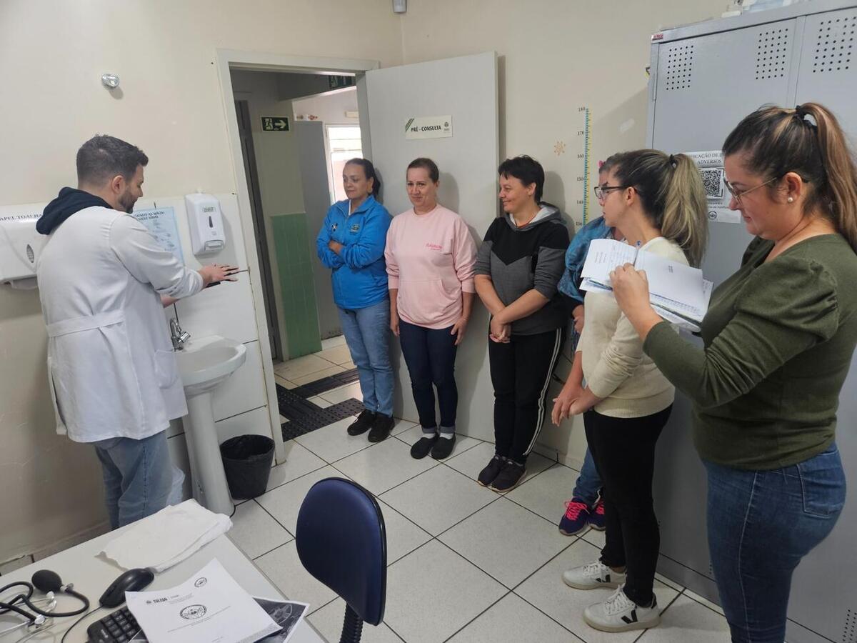 Secretaria da Saúde e Núcleo de Segurança do Paciente promoveram treinamento com base no Protocolo Municipal de Higienização das Mãos