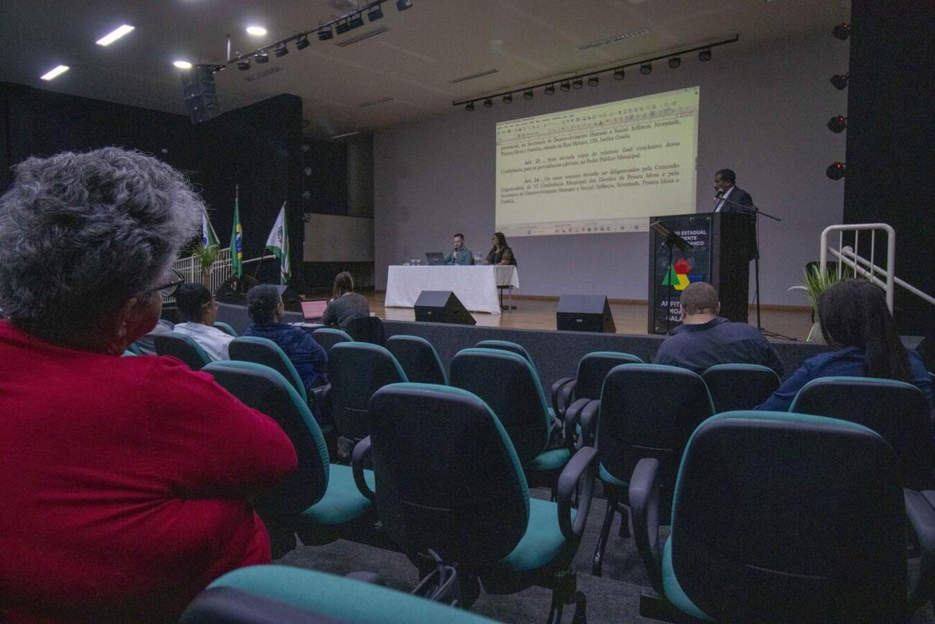 VI Conferência Municipal dos Direitos da Pessoa Idosa contou com a participação de autoridades e representantes de classe