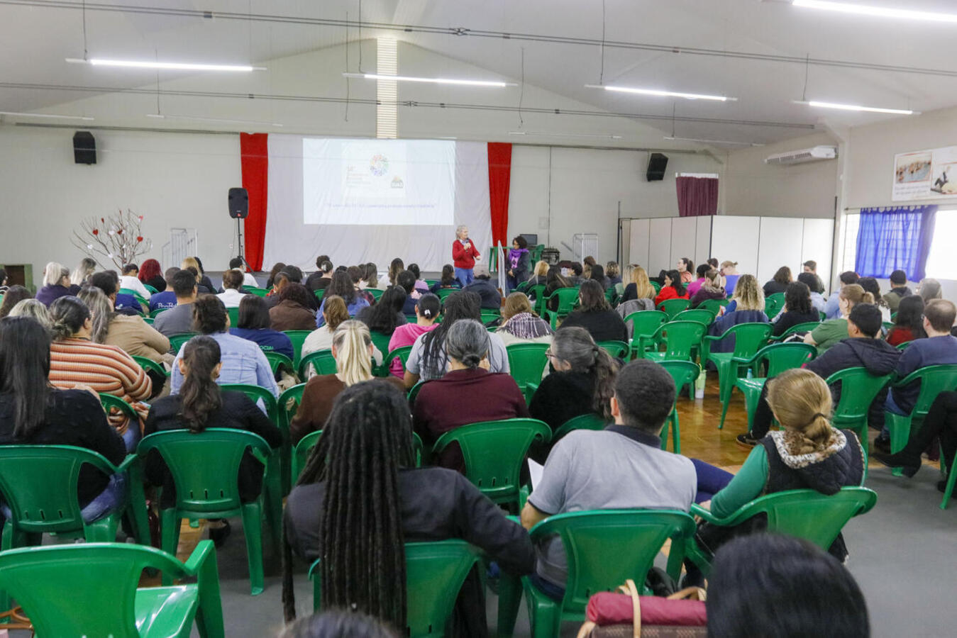 A 16ª Conferência de Assistência Social está definida para os dias 17 e 18 de junho, no Auditório Moacir Galante, no Colégio Estadual Castelo Branco (Premen)