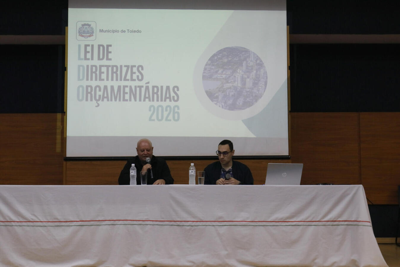 Proposta agora segue para aprovação da Câmara Municipal. Apresentação foi feita pelo secretário da Fazenda, Balnei Lourenço Rotta