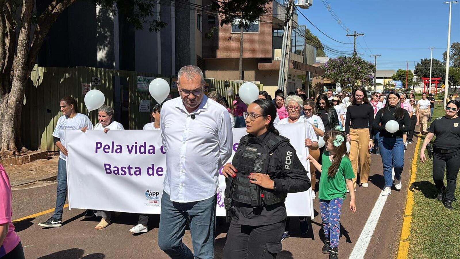 Ato reuniu cerca de 150 pessoas nesta terça-feira (22), com saída da Praça da Cultura até o Parque Ecológico Diva Paim Barth