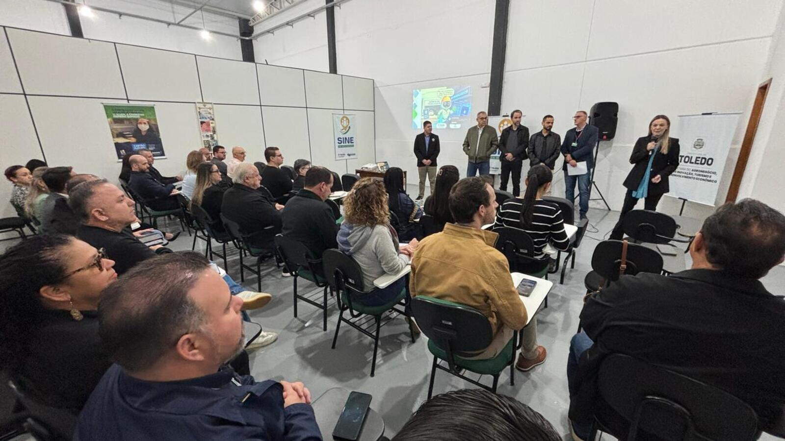 Evento ocorreu nesta quarta (9), na unidade local da Agência do Trabalhador; ação surgiu de demanda oriunda do Conselho Municipal do Trabalho, Emprego e Renda