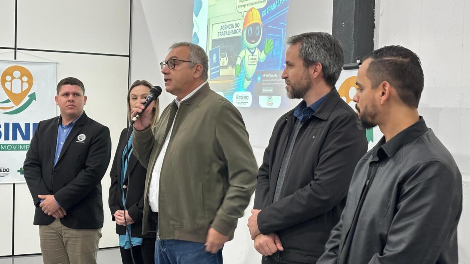 Evento ocorreu nesta quarta (9), na unidade local da Agência do Trabalhador; ação surgiu de demanda oriunda do Conselho Municipal do Trabalho, Emprego e Renda
