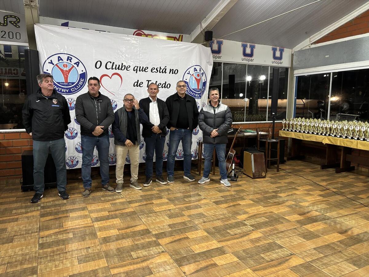 Evento da Secretaria de Esportes e Lazer distribuiu 149 troféus na cerimônia realizada no Yara Country Club