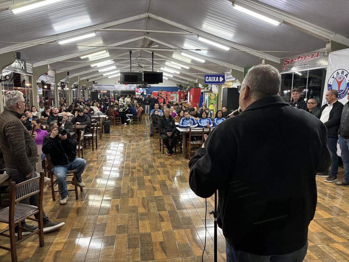 Evento da Secretaria de Esportes e Lazer distribuiu 149 troféus na cerimônia realizada no Yara Country Club