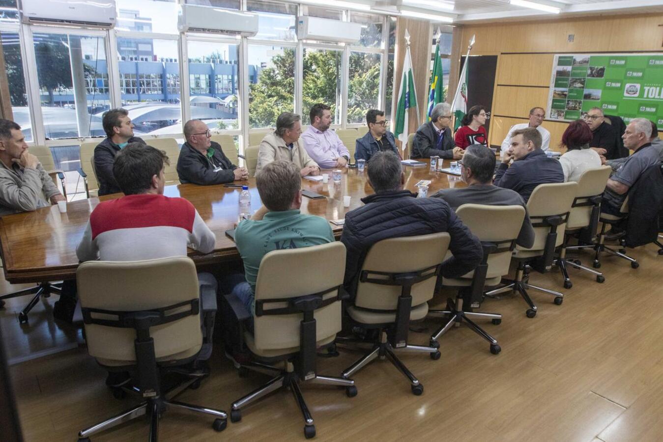 Membros fizeram a primeira reunião no ano, com representantes governamentais e da sociedade civil