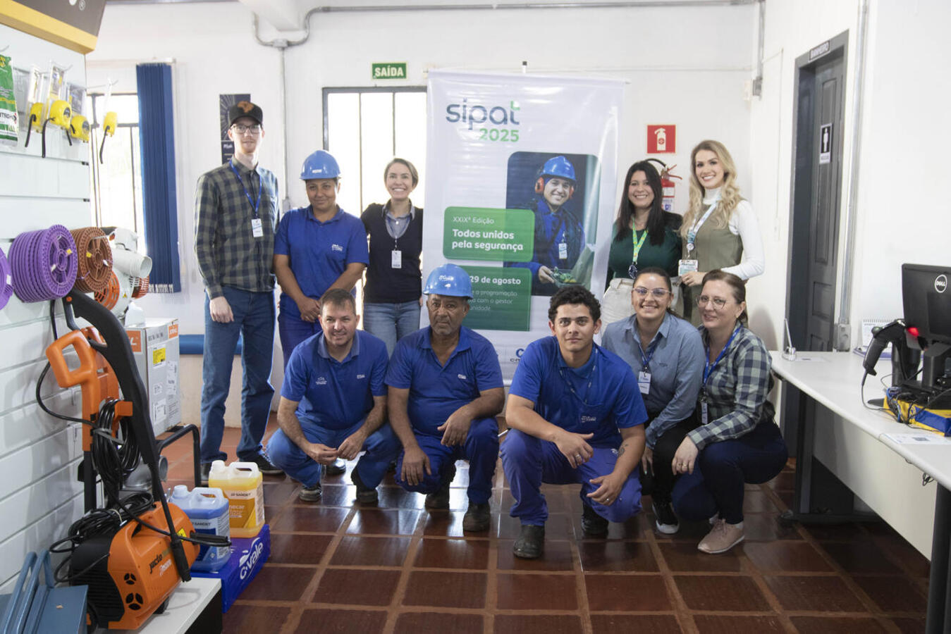 Atividade, realizada na tarde desta quarta (28) na unidade instalada no distrito, integra ações da semana interna de prevenção de acidentes (Sipat) da cooperativa