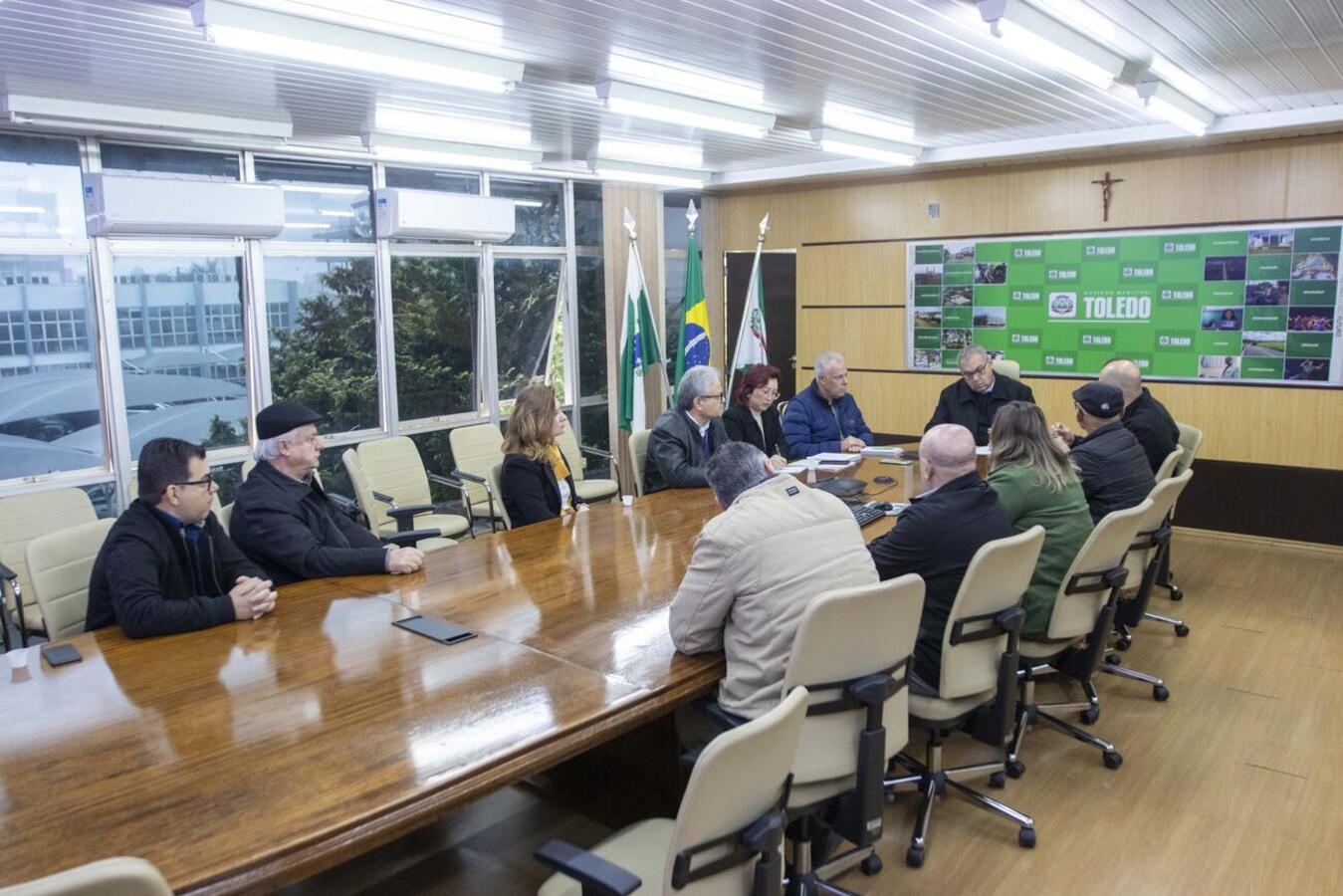 Resolução foi tomada em encontro realizado na Sala de Reuniões do Gabinete do Prefeito, na manhã desta terça-feira (26)