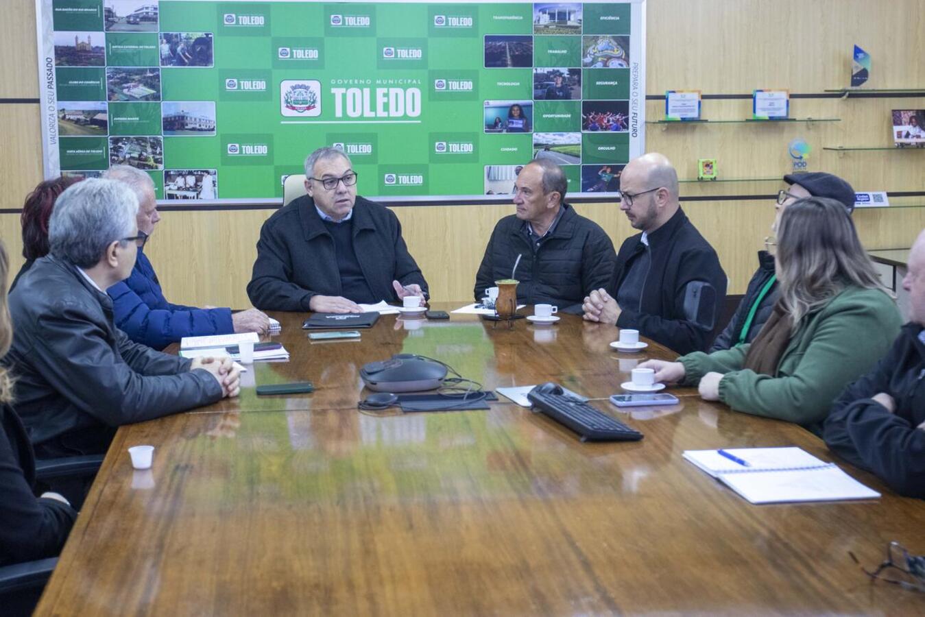 Resolução foi tomada em encontro realizado na Sala de Reuniões do Gabinete do Prefeito, na manhã desta terça-feira (26)