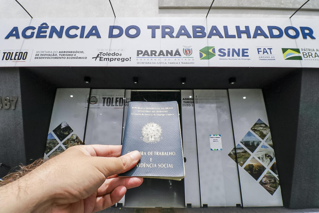 A Agência do Trabalhador tem realizado mensalmente cursos profissionalizantes gratuitos para a população, para o mês de setembro a agência prepara mais seis formações