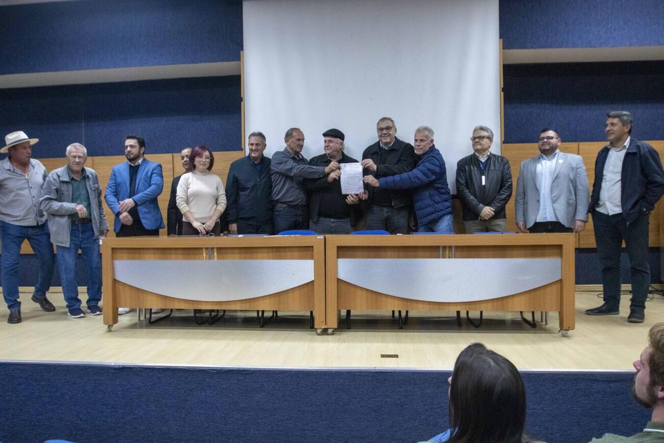 Novas leis ampliam calendário oficial de eventos, reconhecem grupos e associações, valorizam o agricultor e instituem selo que promove igualdade de gênero no mercado de trabalho