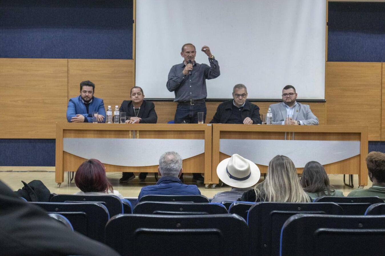 Novas leis ampliam calendário oficial de eventos, reconhecem grupos e associações, valorizam o agricultor e instituem selo que promove igualdade de gênero no mercado de trabalho
