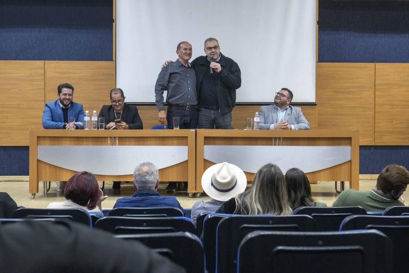 Novas leis ampliam calendário oficial de eventos, reconhecem grupos e associações, valorizam o agricultor e instituem selo que promove igualdade de gênero no mercado de trabalho