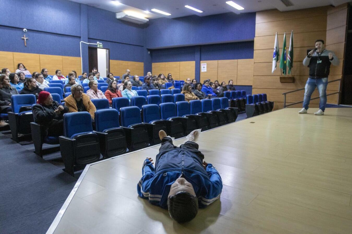 Na manhã desta segunda-feira (25) a Secretaria da Saúde realizou uma capacitação de Agentes Comunitários de Saúde e também de Agentes de Combate às Endemias