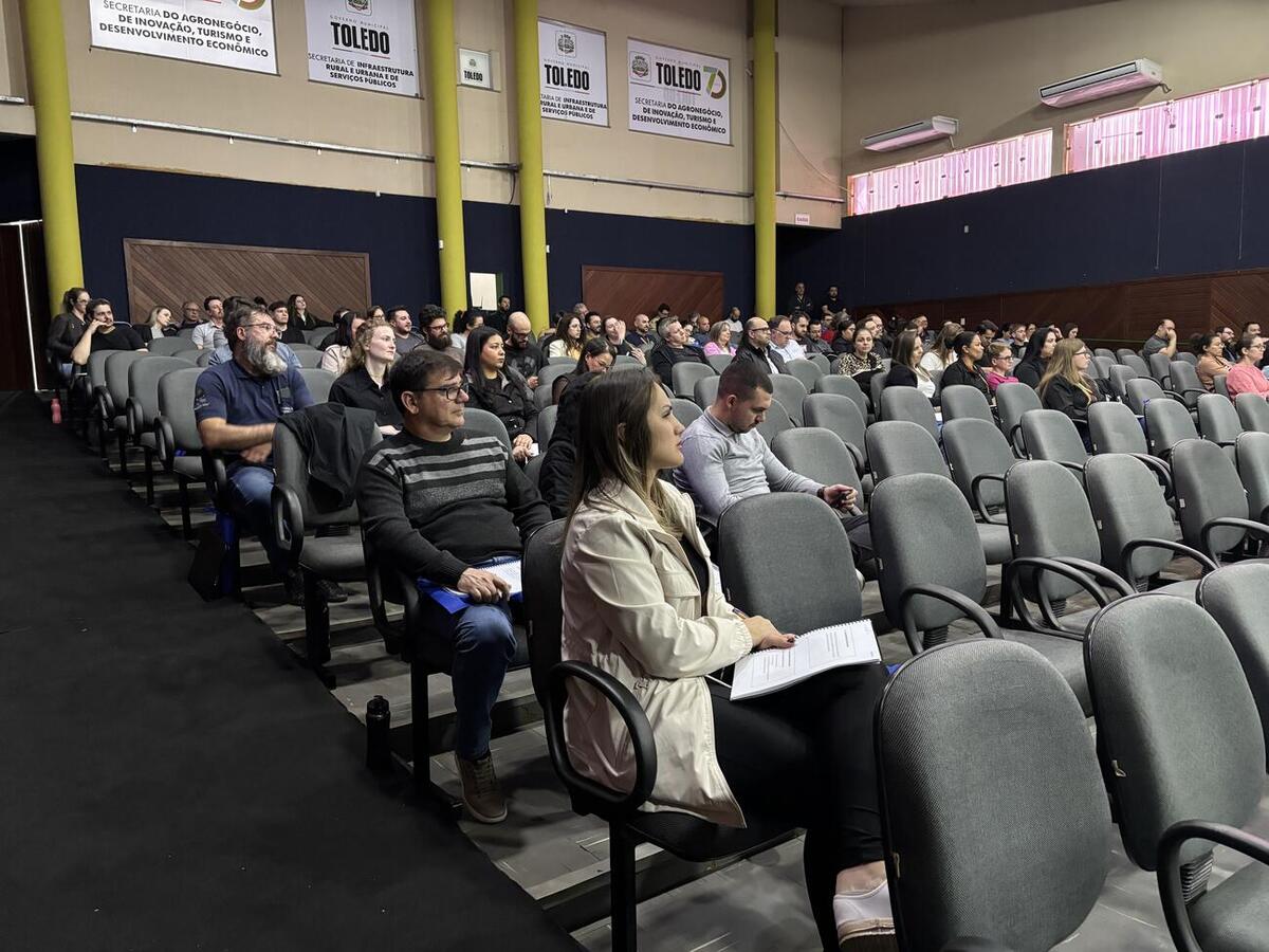 Curso busca ampliar o conhecimento sobre procedimentos técnicos de acordo com a nova lei de licitações