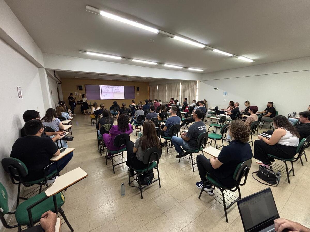 A Escola de Governo de Toledo,  instituição que visa a formação e desenvolvimento de servidores públicos, realizou 41 cursos no primeiro semestre de 2025 e já estão organizando mais 12 para este mês de agosto