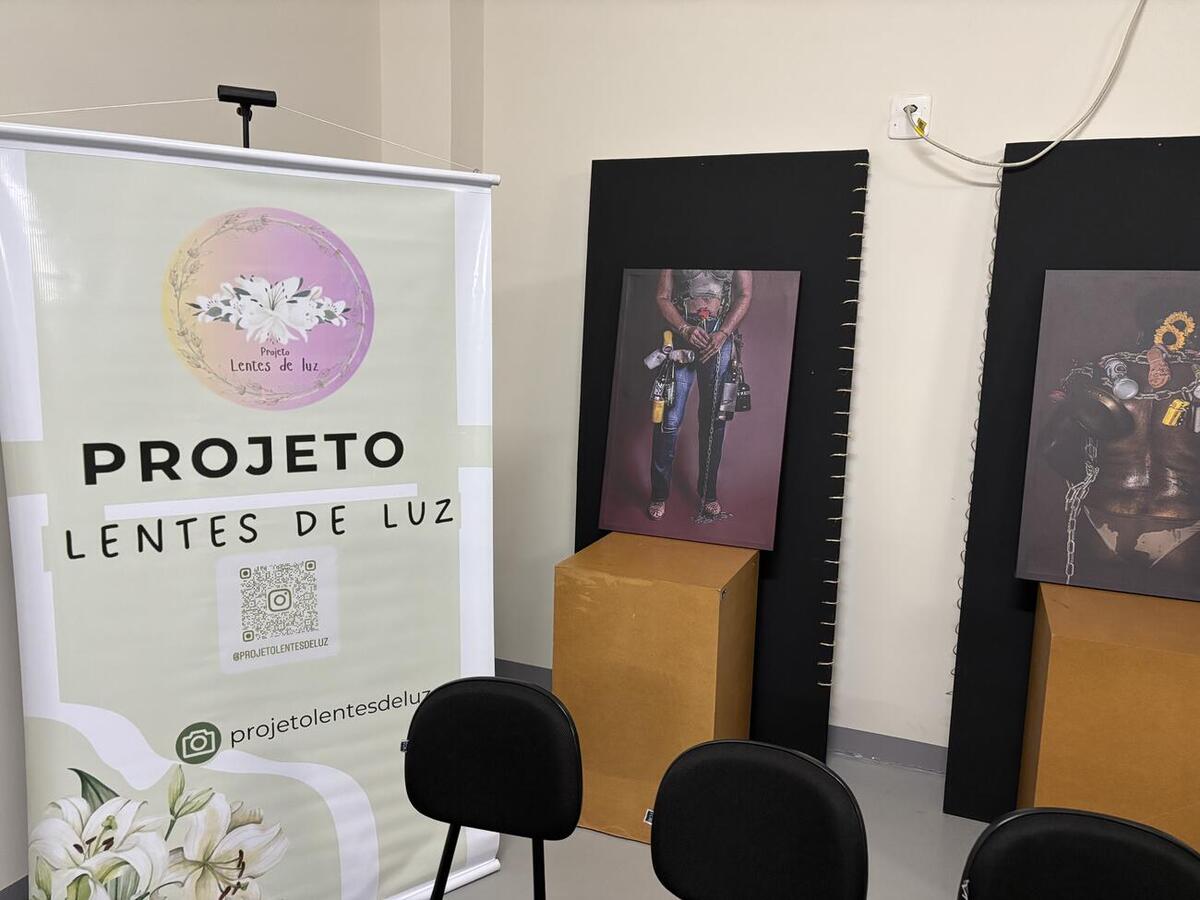 Nesta quarta-feira (6), o Museu Histórico Willy Barth recebeu a exposição fotográfica “Cicatrizes Invisíveis” como forma de conscientização quanto à violência contra as mulheres