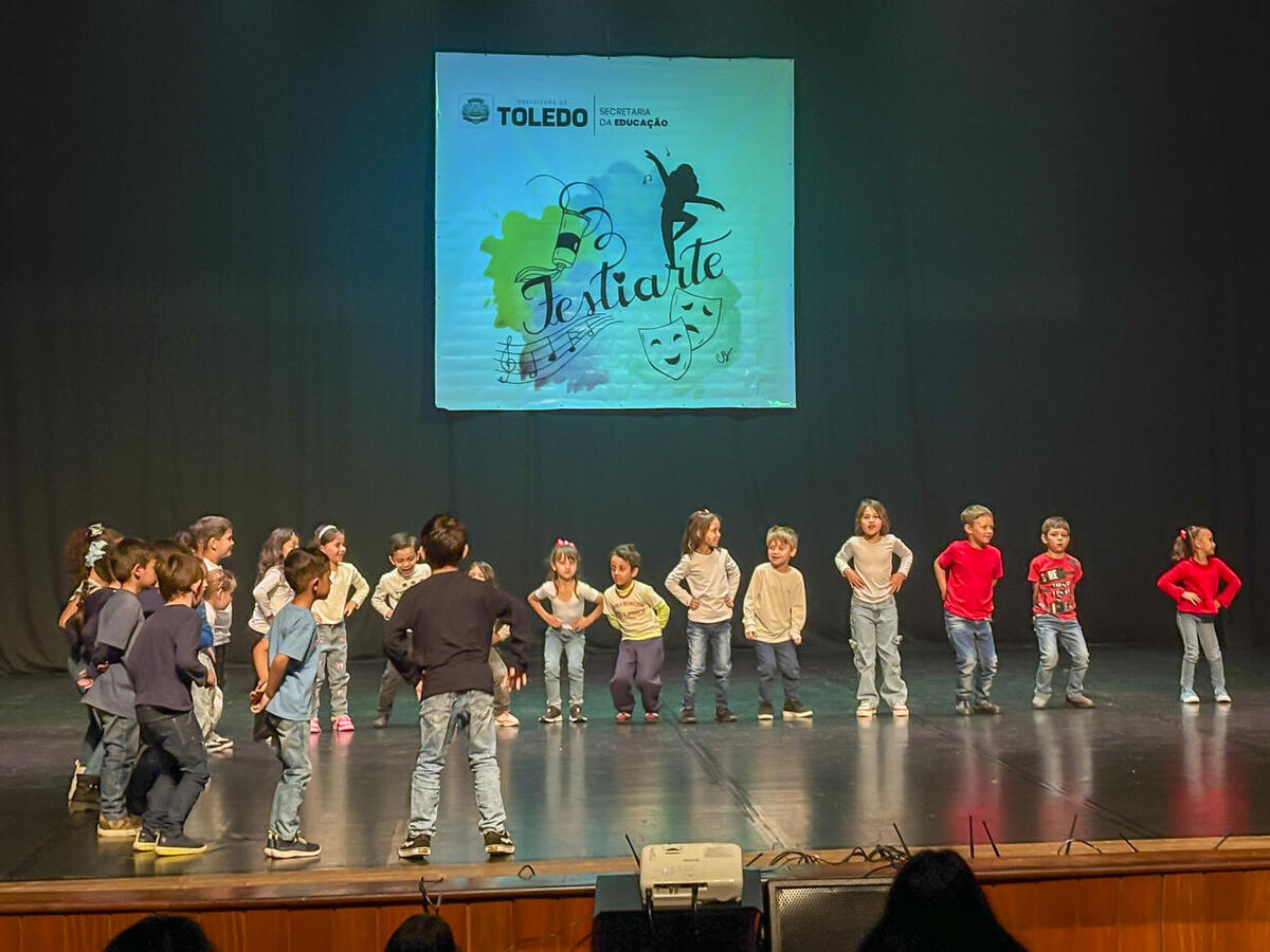 Na manhã desta quarta-feira (27) teve início o Festival de Arte das Escolas Municipais de Toledo, evento que visa fortalecer a arte no município