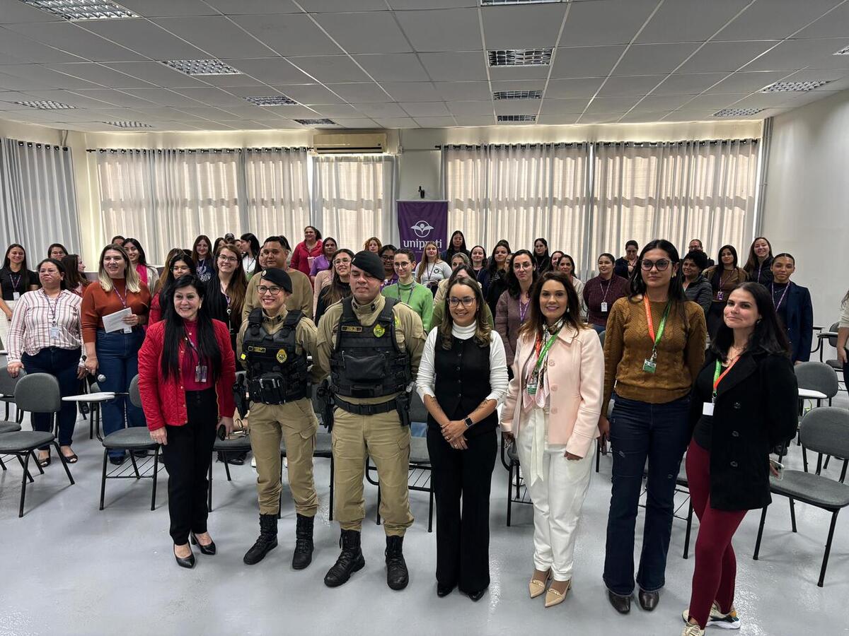Ação abordou formas de violência e canais de proteção às mulheres