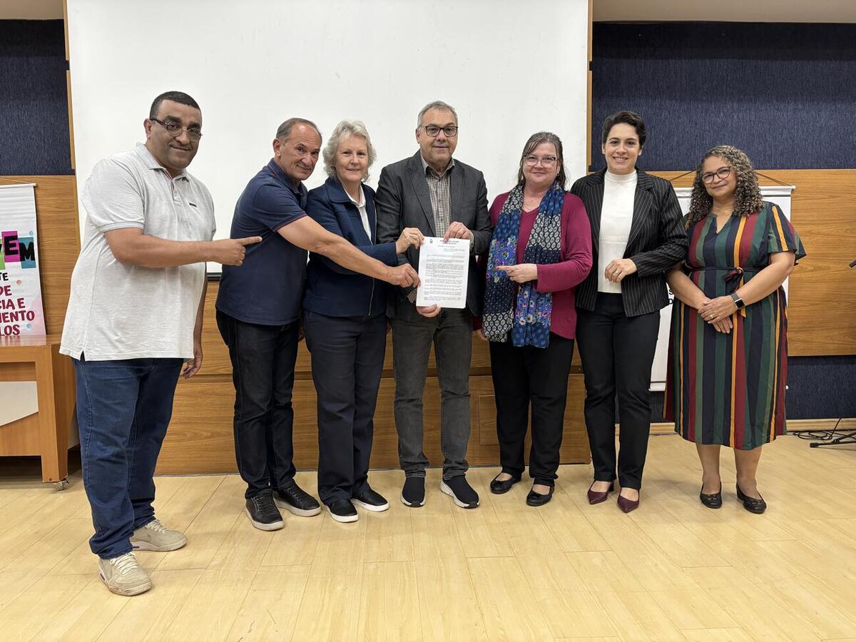 Lei prevê atividades socioeducativas para idosos e auxílio financeiro a participantes que atuarem como monitores