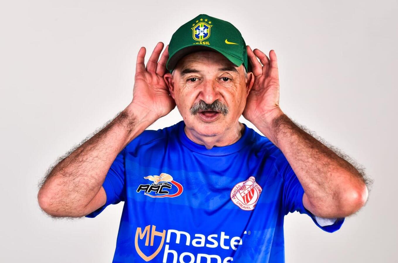 De uma maneira descontraída, Emílio Martini promoverá um show de humor beneficente sobre a rotina da pessoa idosa