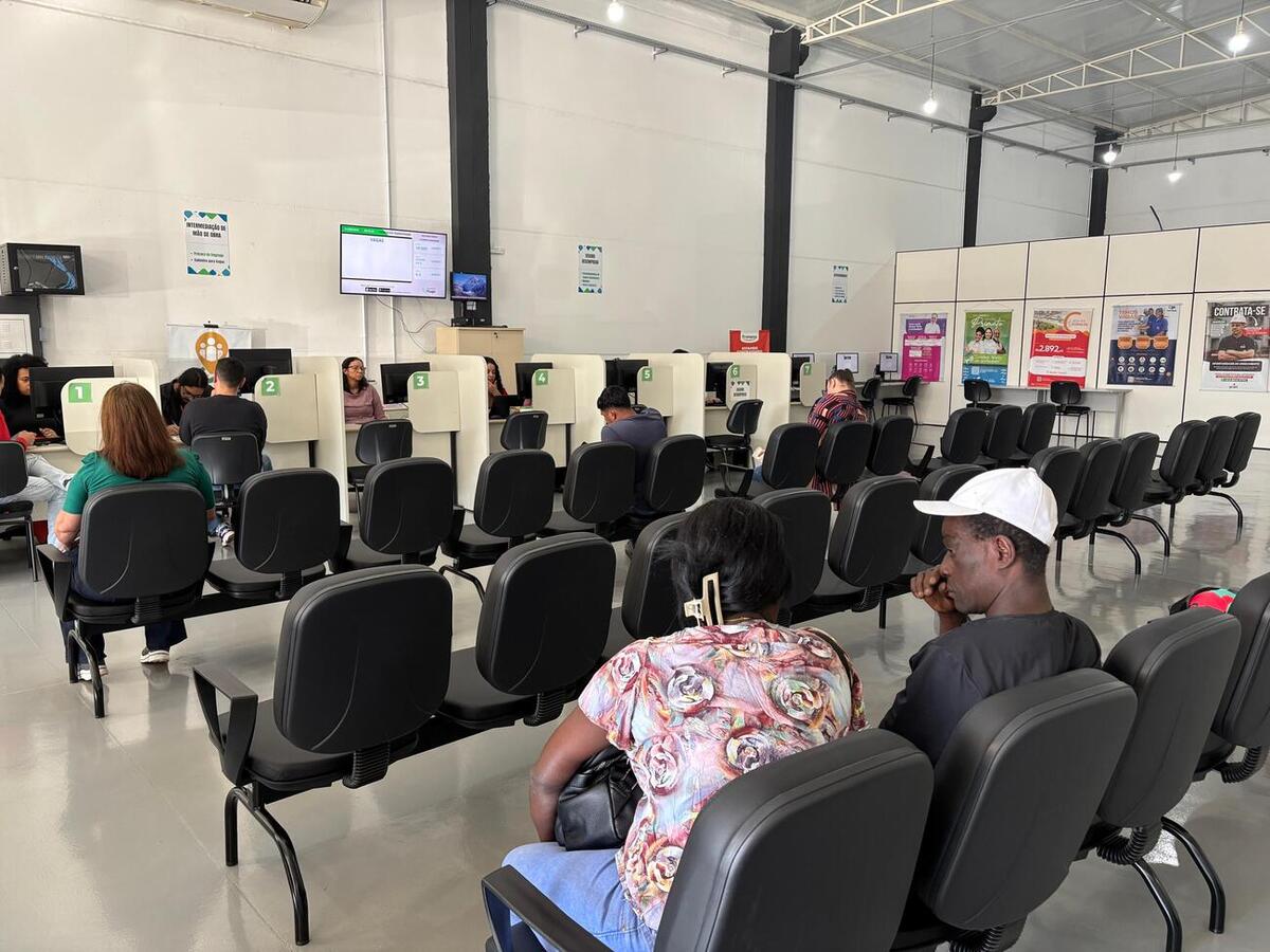 Na manhã desta quarta-feira (24) a Agência do trabalhador organizou o “Dia D”, que ofereceu mais de 250 vagas de emprego para pessoas com deficiência (PcD's)