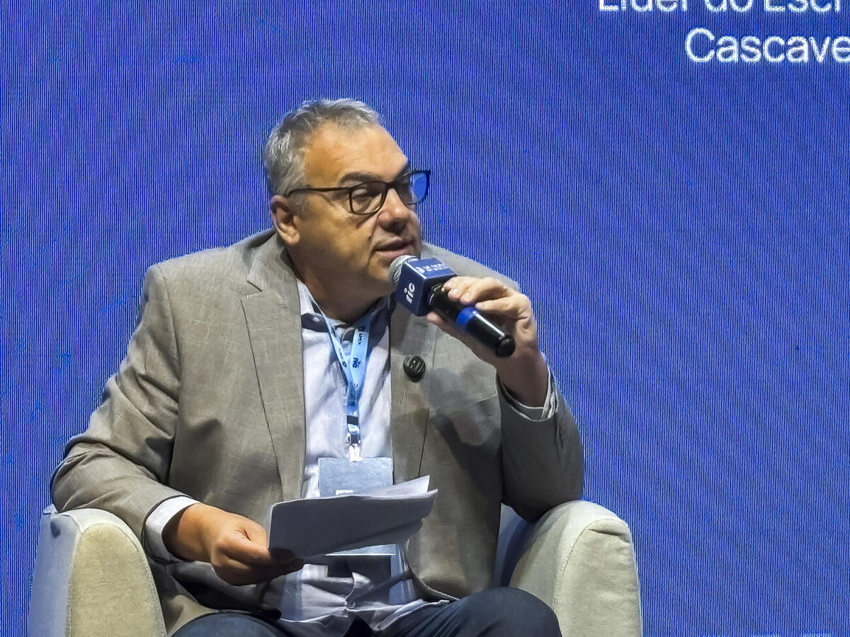 Mario Costenaro participou nesta terça (30), na Acic, do 2º Mundo Business Cascavel, fórum estratégico para apresentar investimentos e oportunidades de negócios