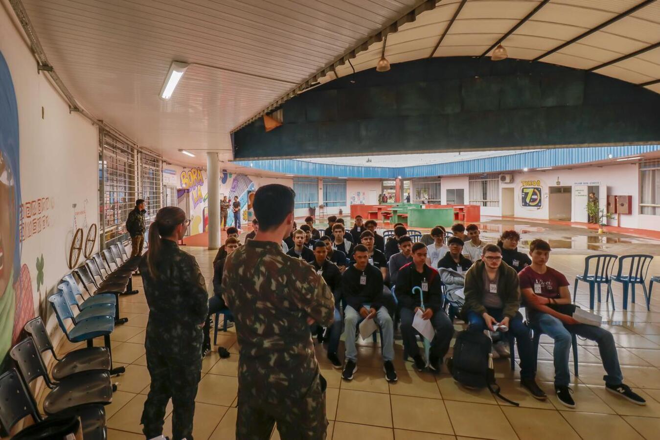 Nesta segunda-feira (22) foi realizado o primeiro dia de inspeções médicas dos 599 jovens convocados pelo serviço militar, etapa fundamental para a avaliação física e mental dos alistados