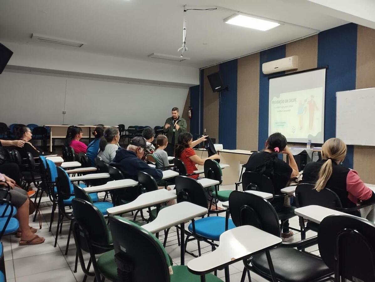 Atividade realizada nesta segunda-feira (1º) no Centro da Juventude Mariana Luiza Von Borstel, foi voltada a famílias beneficiárias do cartão “Toledo é + Dignidade!”