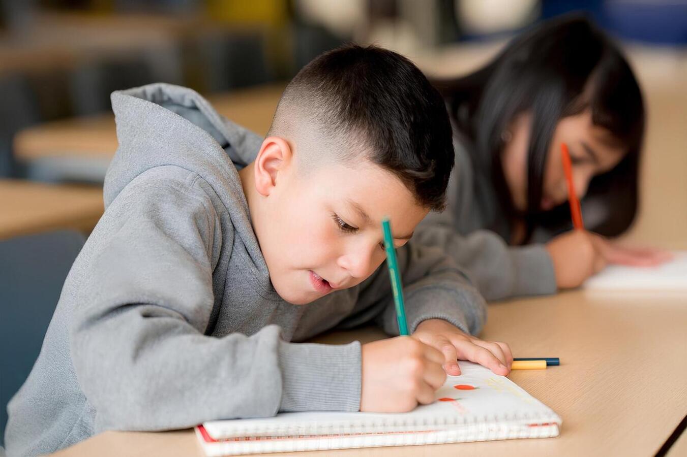 Famílias que desejam matricular crianças nascidas entre 1ª/4/21 e 31/03/22 na rede municipal de ensino devem procurar a escola mais próxima da casa até o dia 30