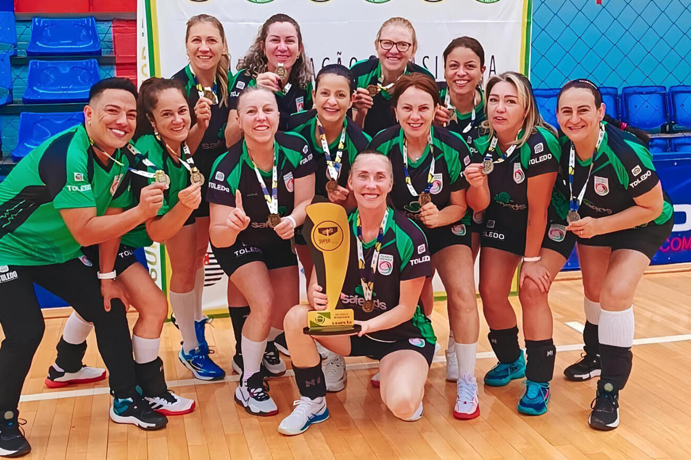 Nas quatro categorias que disputou em competição realizada no último fim de semana em Nova Santa Rosa, o município conquistou medalha de ouro em todas