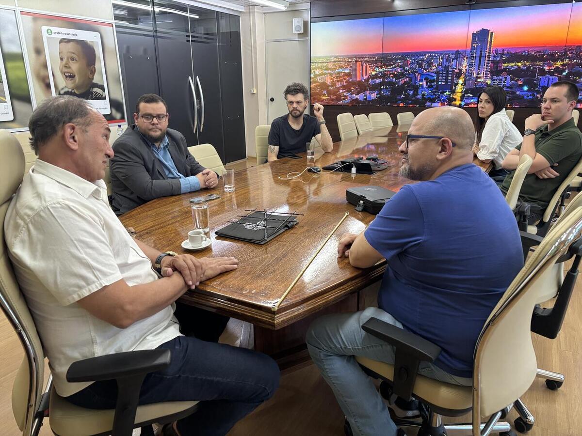 Representantes do município de Maravilha, localizado no oeste catarinense, estiveram nesta quinta-feira (25) em Toledo, a fim de conhecer a cidade
