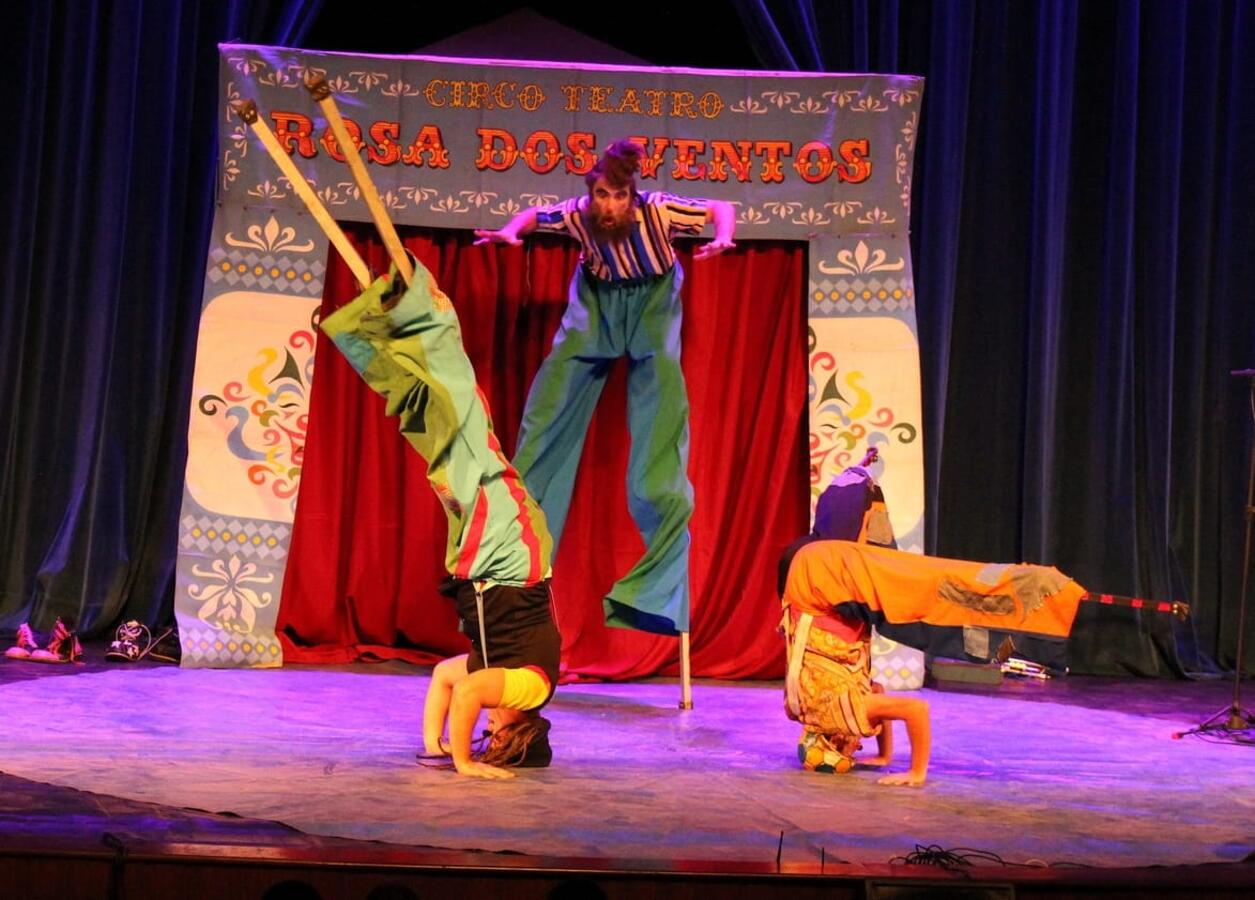 Luiz Valente faz parte do grupo Rosa dos Ventos, de São Paulo, que se apresentou em Toledo nesta quarta (10), e destacou a força do circo como atividade cultural e de transformação social.