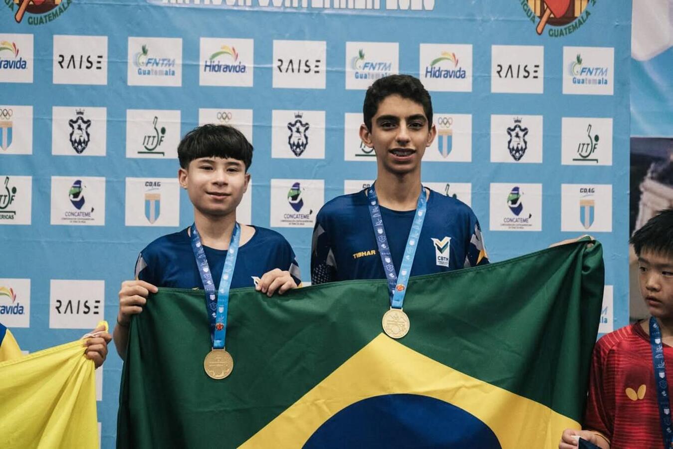 Jovem de 13 anos disputou o torneio na categoria sub-13 na Guatemala e faturou uma medalha de ouro e uma de prata