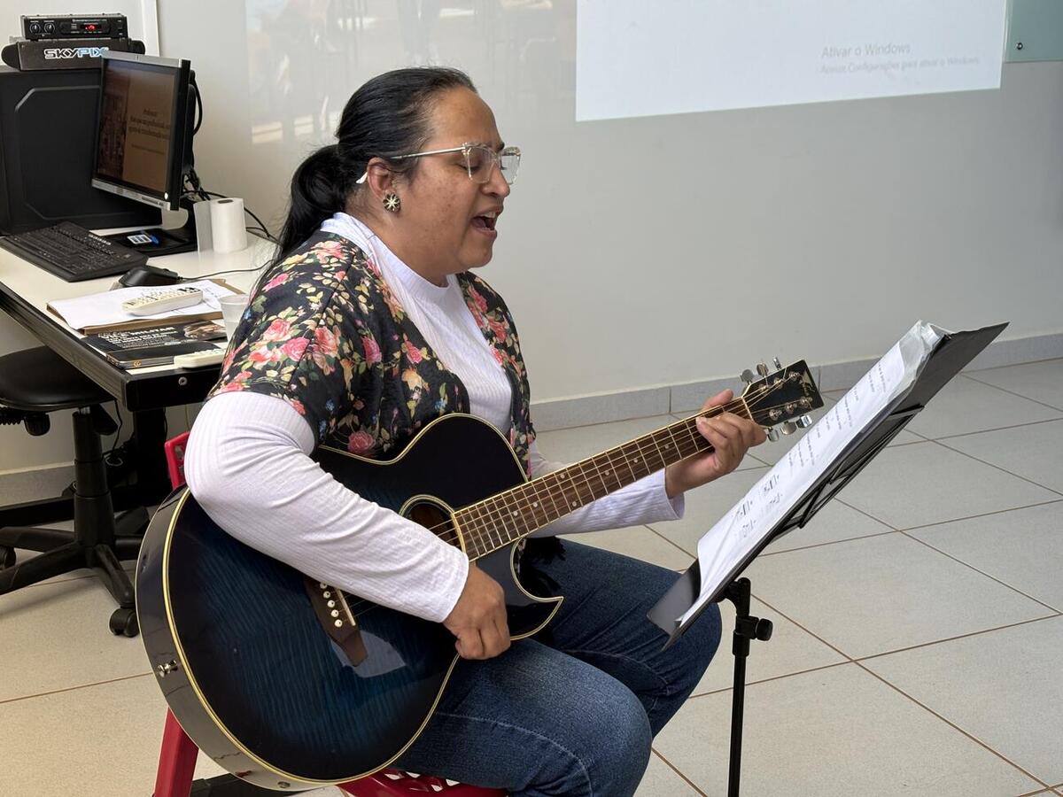 Tarde de reflexão e confraternização reuniu, na Unopar/Toledo, nesta segunda-feira (13), 68 diretores e coordenadores da rede municipal de ensino
