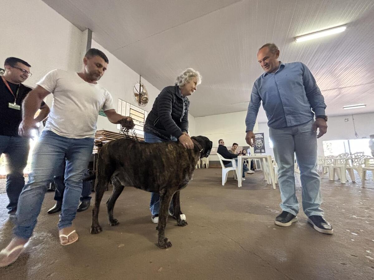 Na manhã desta quinta-feira (30) o distrito de Ouro Preto recebeu a ação comunitária “Cras VI em Ação”