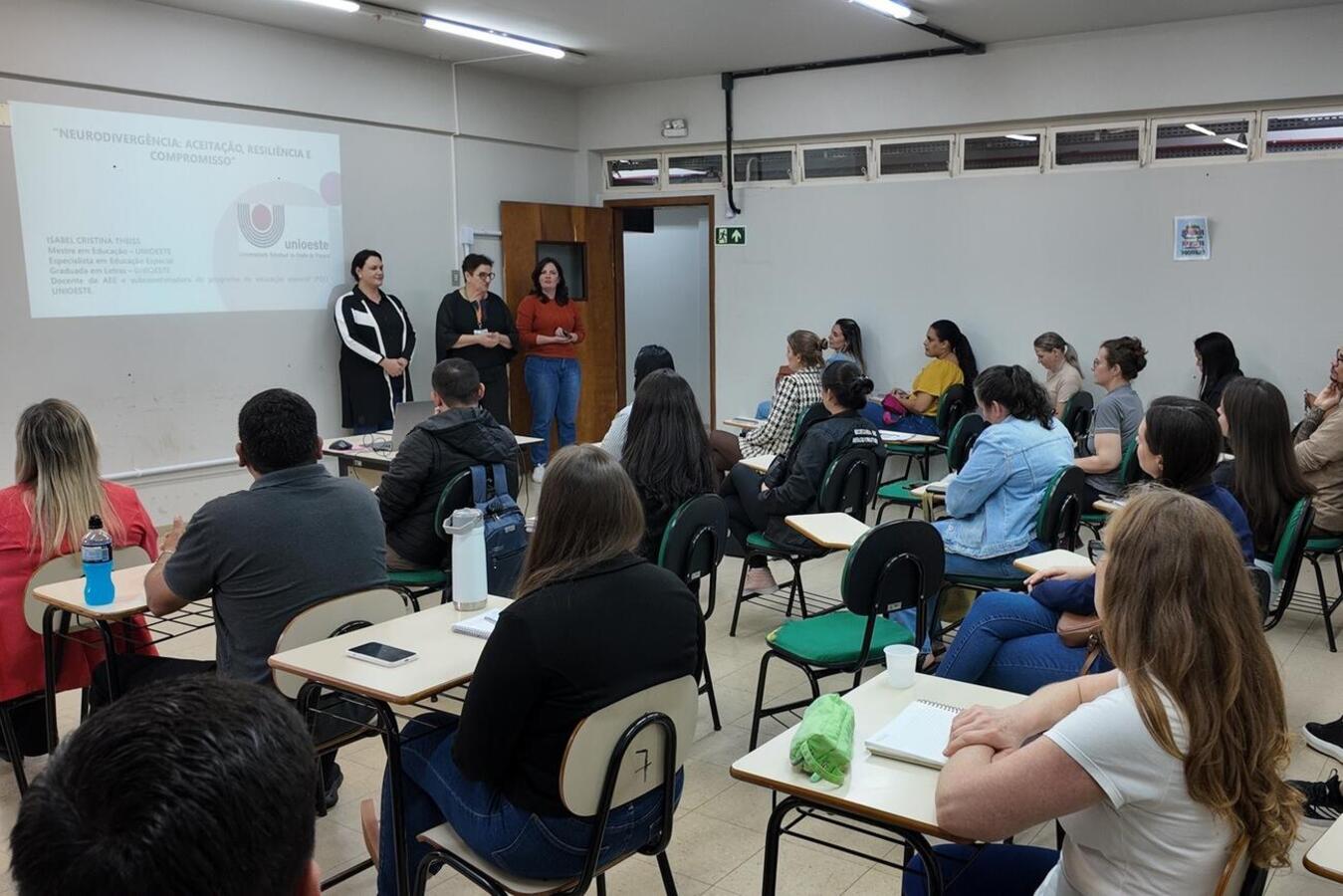 Organizada pela SDHS, atividade iniciada nesta quarta (29), na Escola de Governo, tem como tema “Neurodivergente: Aceitação, resiliência e compromisso”