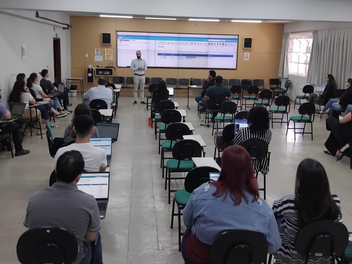 Cerimônia contará com frente de honra com autoridades