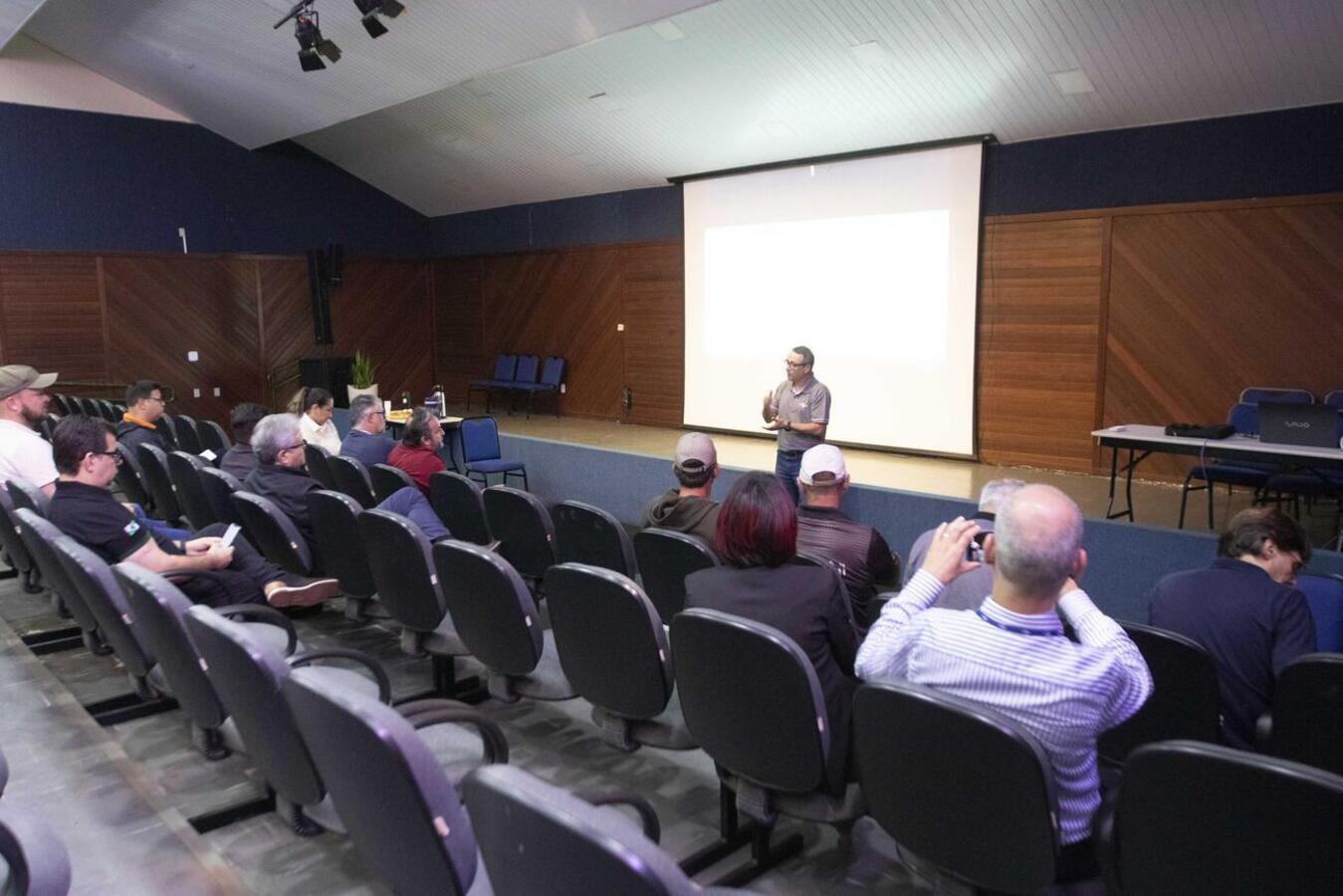 Atores locais ouviram e validaram, hoje (30), dados levantados por pesquisadores da Empresa Brasileira de Pesquisa Agropecuária; Smap apoiou o evento