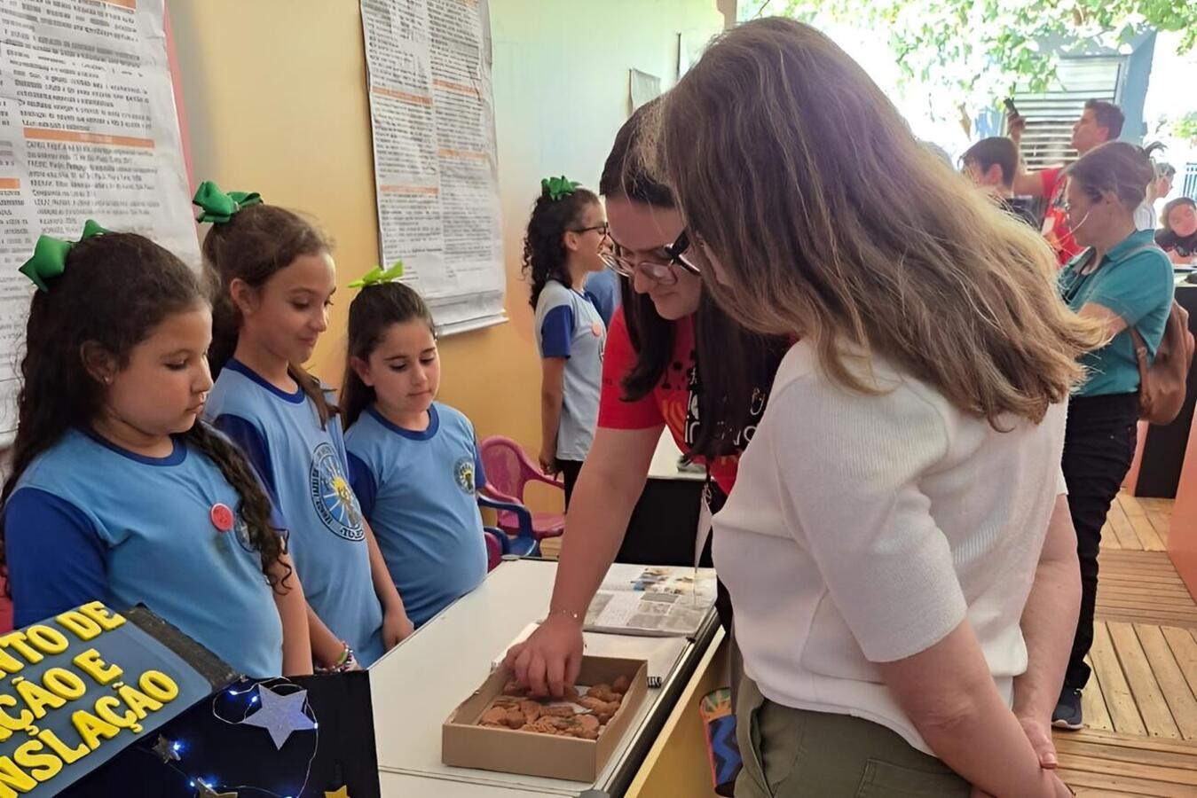 Rede municipal de ensino foi representada, na última sexta-feira (24), por 35 estudantes de duas escolas: 32 da São Francisco de Assis e 3 da São Luiz