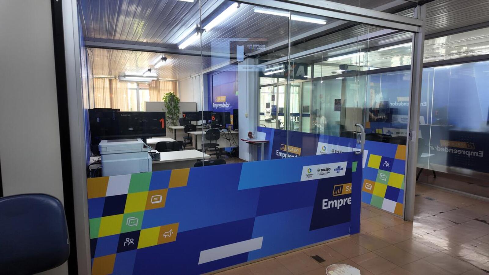 Entregue nesta segunda (6), espaço revitalizado marca nova fase de integração entre poder público e parceiros, ampliando serviços aos empreendedores locais