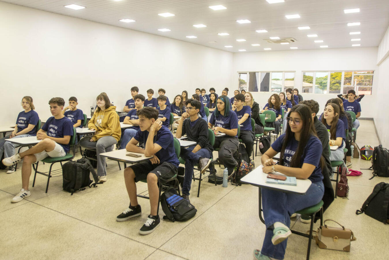 Conversa com colaboradores de várias empresas foi coordenada, na tarde desta quarta-feira (22), pela gerente da unidade, Rejane Ecker, no câmpus Toledo da FAG